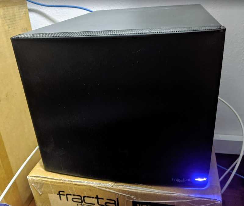 Mini Ryzen NAS
